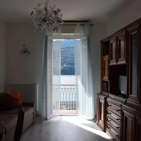 La Resilienza, With View, *